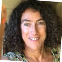 Correo electrónico y teléfono de Amanda Deem