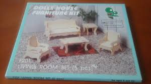 Diy badezimmer für barbie mini toilette selber basteln. Puppenhaus Mobel Selber Bauen