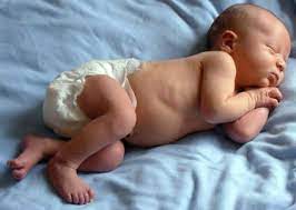 Doch es steckt nicht immer gleich darmkrebs dahinter. Stuhlgang Bei Babys In Bildern Babycenter