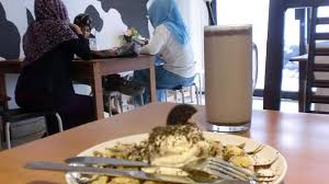 13 cm kapasitas isi max 500 ml (hanya isi air saja) 1 set berisi 6. D Neneners Cafe Susu Segar Dengan Paduan Aneka Rasa Buah Terbanyak Di Pekanbaru Halaman 2 Tribunnews Com