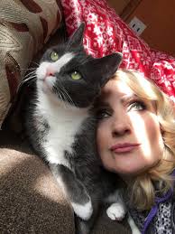 Hi, I'm Ange, madly in love with my cats. Am learning art, counselling and  stuff as a v old student. (Yes, there's 2 pics of my Bex baby, but he's  awesome)