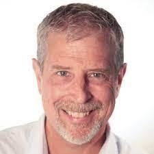 Dana Braddock's Instagram, Twitter & Facebook