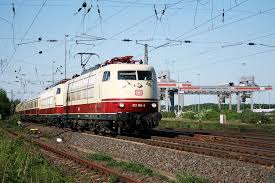 Siemens Electric Locomotive Db 103 In Bahnhof Kalscheuren Germany Eisenbahn Lokomotive Deutsche Bahn