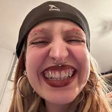 Ana Centeno (@anacnteno)