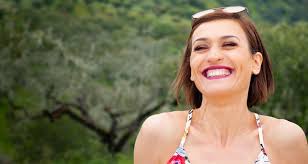 Apresentadora de tv e mãe da beatriz e do filipe. Parabens Mae Simply Flow By Fatima Lopes