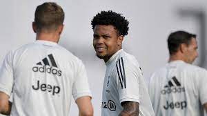 Il nostro gb olivero sulle tattiche di antonio conte a san siro. Difesa A 3 E Ballottaggio Tra Arthur E Mckennie Le Ultime In Casa Juve Video Gazzetta It