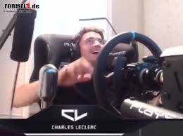 Born 16 october 1997, monte carlo, monaco) is a monégasque professional racing driver, currently driving in the 2021 fia formula one world championship for ferrari, after competing for sauber in 2018. Kurios Leclerc Freundin Muss Twitch Abo Abschliessen Um Ihn Zu Erreichen