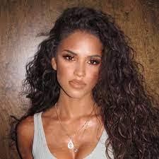 Latrisha Roundtree's Instagram, Twitter & Facebook