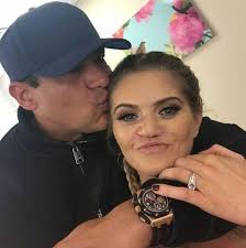 Danniella Westbrook is STILL wearing her engagement ring in new photo