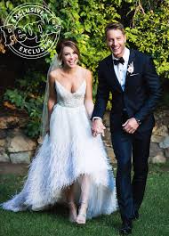 Celebrity Wedding Justin Hartley And Chrishell Stause All My Children Hollywood Wedding Wedding Dresses Justin Hartley