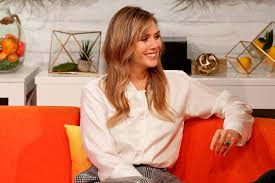 Marvel Fans Are Freaking Out Over The Wandavision Trailer