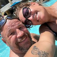 Hi! I'm new to this group. I recently joined because I see a lot of  positive stuff and I believe that I can learn alot about my car from this  group thank