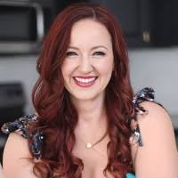 800+ "Elizabeth's" profiles