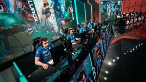 Welcome to the official twitch channel of fc schalke 04 esports. Who Gained The Weekend Schalke 04 Esports And Tsm Newsand