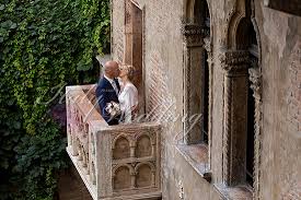 Looking for an affordable, unique and good quality wedding video in florida ? My Italy And My Wedding Wedding In Verona The Balcony Of Romeo And Juliet