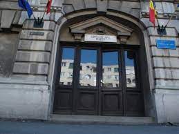 Curtea de apel chisinau este o companie de care activeaza in republica moldova si isi are sediul central la 2043, mun.chişinău, mun.chişinău, str.teilor, 4. PanicÄ La Curtea De Apel PloieÈti Un JudecÄtor Intors Din Italia Are Simptome Specifice Covid 19 Dar Nu A AnunÈat AutoritÄÈile