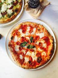 cheese food gourmet italian italiano mozzarella nice pepperoni pizza rome tomato veggies entree recipes food for thought soul food