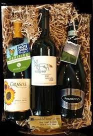 Organic Trio Of Wine Gift Basket Winesearcher Wine Gifts Wine Baskets Wine Gift Baskets