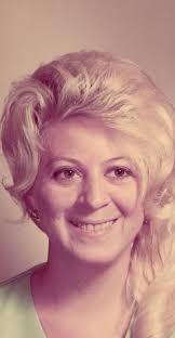 Saundra Meredith Obituario