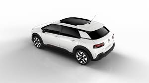 Crossover dalla forte personalità, audace, moderna e dal design capace di unire stile ricercato e praticità, la citroën c4 cactus conquista la scena con la sua anima. L Evolution De Nouvelle Berline Citroen C4 Cactus