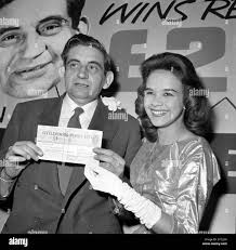 Old cheque Black and White Stock Photos & Images