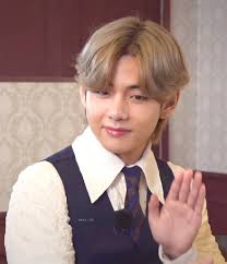 On Twitter Kim Taehyung Wallpaper Kim Taehyung Bts Taehyung