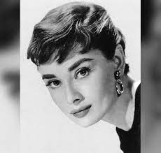 Don't pin them directly one your hair, use a piece of cardboard between the hair and the clip if you want the waves to look natural. Short Vintage Hair Trend Style Ideas Bobby Pin Blog Vintage Hair And Makeup Tips And Tutorials