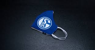 Use them without any problem and share your experience in the comments. Einmalig Schalke 04 Alltagsmaske Aus Original Trikot Mit Logo