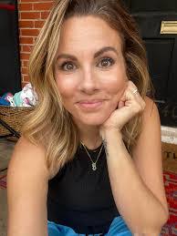 Holly Litton's Instagram, Twitter & Facebook