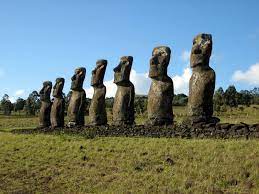 Rapa nui or rapanui (/ˌræpəˈnuːi/), also known as pascuan (/ˈpæskjuən/) or pascuense, is an eastern polynesian language of the austronesian language family. Rapa Nui National Park Wikipedia