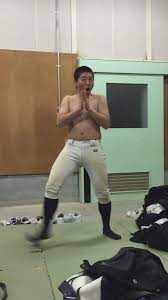 高校 球児 裸