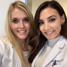 Tonda Delaney's Instagram, Twitter & Facebook