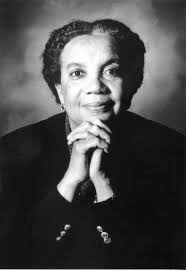 Happy birthday to Marian Wright Edelman '63, lifelong children's rights  advocate and activist and founder and president of the Children's Defense  Fund. In 2017, Edelman received the Yale Law Women Alumnae Achievement