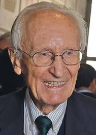 Elisabeth Lutz's Instagram, Twitter & Facebook