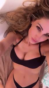 Anna Tatangelo Single A Ibiza Il Bikini Super Hot 22540 | Hot Sex Picture