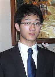 Lee Presents 10 Performers At Piano Competition