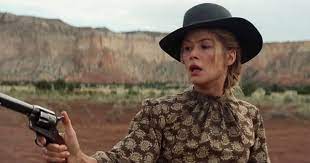 Rosamund Pike In Hostiles Rosamund Pike Clothes Horse Girl Guns