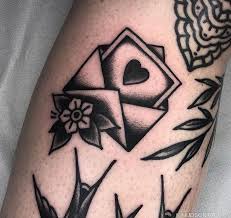 Pin By Solana Paz Aruj On Tattoos Small Traditional Tattoo Traditional Tattoo Tattoo Lettering