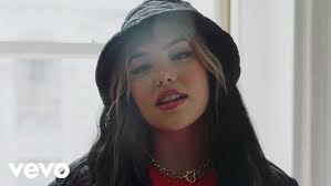 Lauren Spencer-Smith