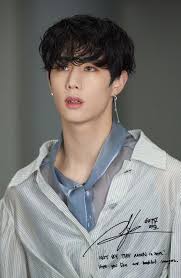 He grew up in a typical american family. Mark Tuan Got7 Mark Got7 Mark Tuan Mark Tuan