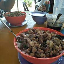 Pernah try nasi kukus berlaukkan rendang? Bihun Sup Sedap Penang