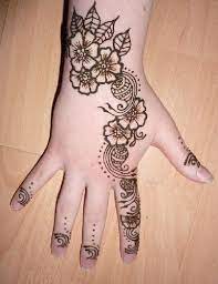 25 Most Beautiful Mehndi Designs For Kids Little Princesses Henna Designs For Kids Latest Mehndi Designs New Mehndi Designs