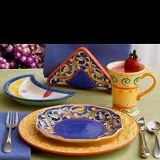 Villa Della Luna A Pfaltzgraff Pattern Follow Mademoiselle J From Pistoulet In France To The Villa D Italian Dinnerware Italian Ceramics Traditional Serveware
