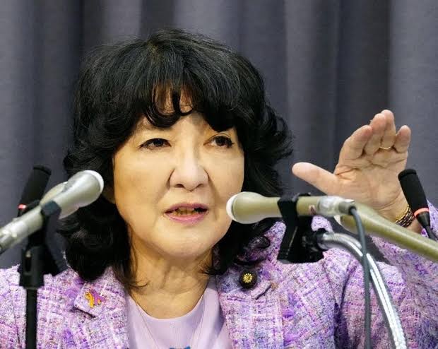 高市政権：片山氏「積極財政」明確に 経済新閣僚が就任会見 | 毎日新聞