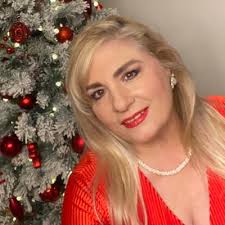 Maribel Robles (@MaribelRobles)