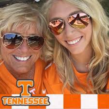 Who is a good hair person in Springfield, TN?