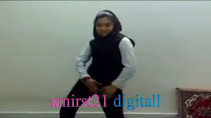 amirst21 digitall(HD) یک دختر ناز دانشجو اورد خانه خالی اون دختر Persian  Dance Girl*raghs dokhtar iranian