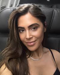 Renee Taglia Hair Color