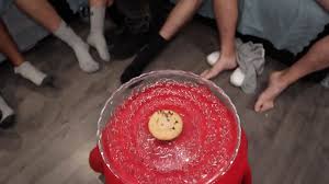 Naughty stedaughter devouring sperm-covered cookies after blowjob