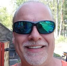 Compton Guitars, LLC